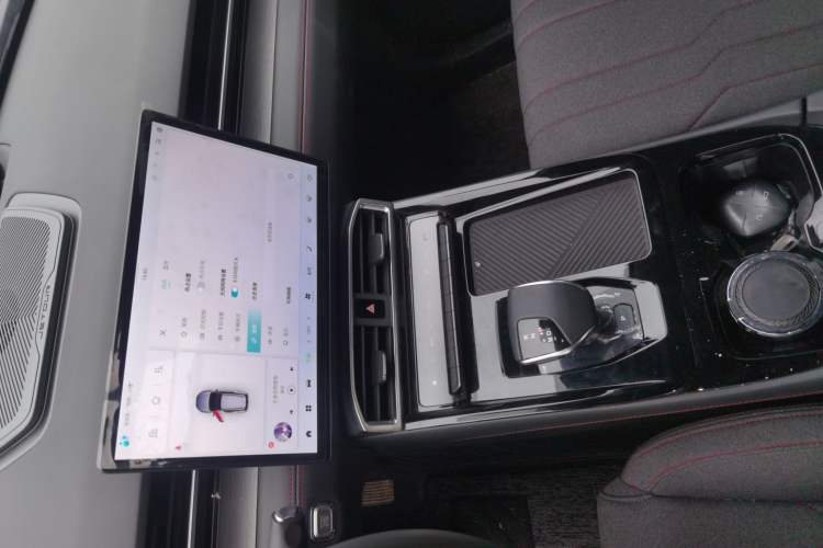 Used JETOUR Dashing 2025 1.5T DCT Elite Edition
