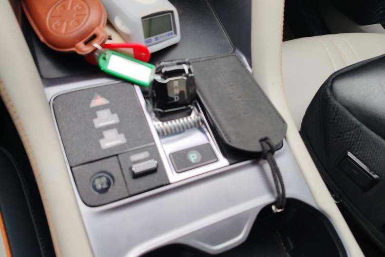 Used BYD Song PLUS New Energy 2023 Champion Edition EV 520KM Prestige Model
