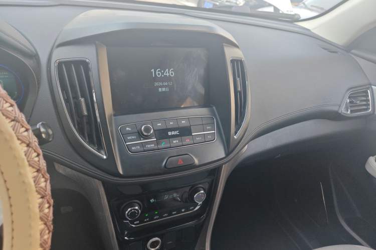 Used HYOSOW S5 2017 1.3T Manual Prestige Edition Audio And AC Panel