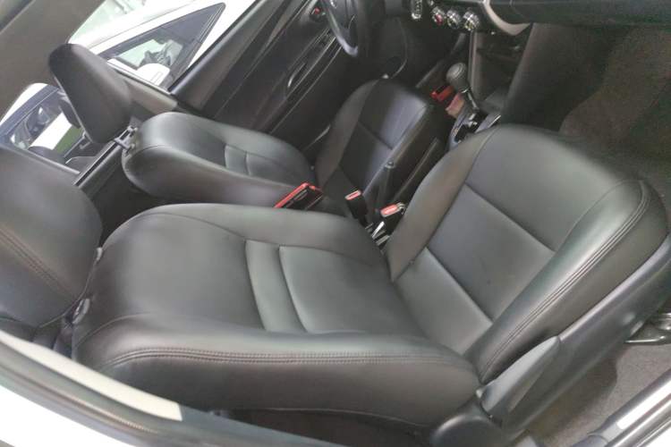 Used Toyota YARiS L Zhi Xuan 2020 X-Trail X 1.5L CVT Leading Edition
