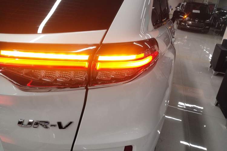 Used Honda UR-V 2020 370TURBO Two-Wheel Drive Luxury Edition