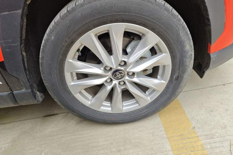 Used Toyota Corolla Cross 2024 2.0L Smart Electric Hybrid Dual-Engine Elite Edition Right Front Wheel Hub