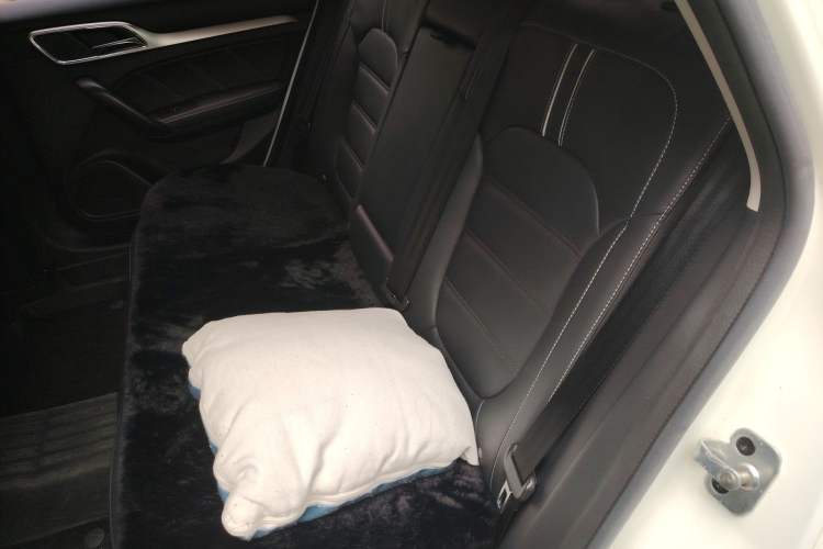 Used MG 6 2019 20T Automatic Sport Edition Left Rear Seat