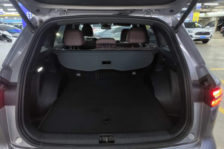 Used Geely Auto Monjaro L 2021 2.0TD DCT EVO Two-Wheel Drive Prestige Version
