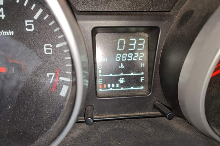 Used FAW Senya S80 2013 1.5L Manual 5-Seat Urban Fashion Edition
