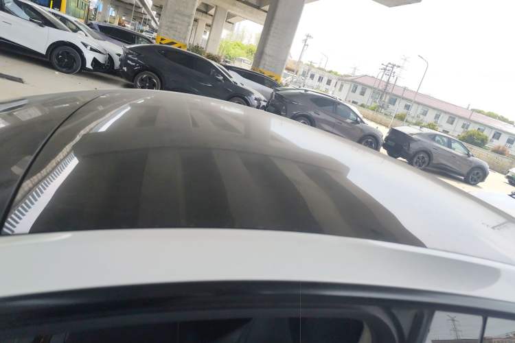 Used Tesla Model Y 2022 Rear-Wheel-Drive Version
