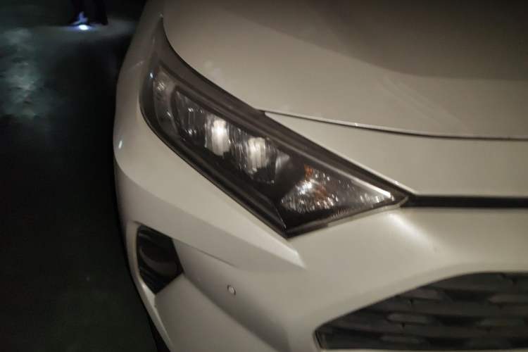 Used Toyota RAV4 2021 2.0L CVT Two-Wheel Drive Fashion PLUS Edition