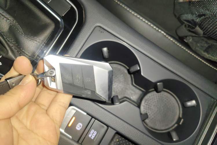 Used Volkswagen FAW-Volkswagen CC 2020 330TSI Huayan Edition China VI Standard