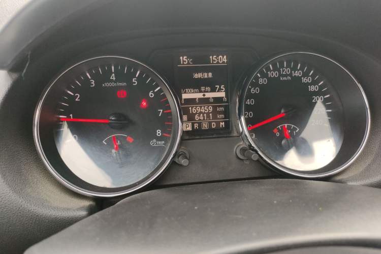 Used Nissan Qashqai 2015 2.0 XV Coolray CVT 2WD