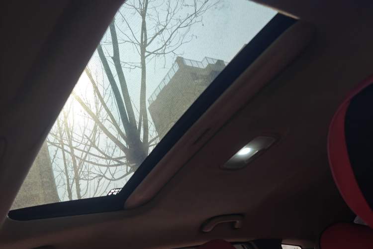 Used Hyundai ix35 2013 2.0L Automatic Two-Wheel Drive Smart GLS China IV Standard
