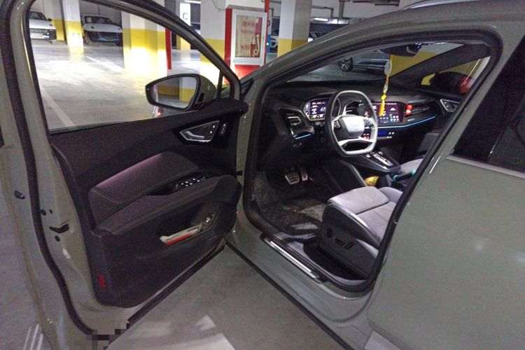 Used Audi Q4 e-tron 2023 40 e-tron Boundary Edition Driver Seat