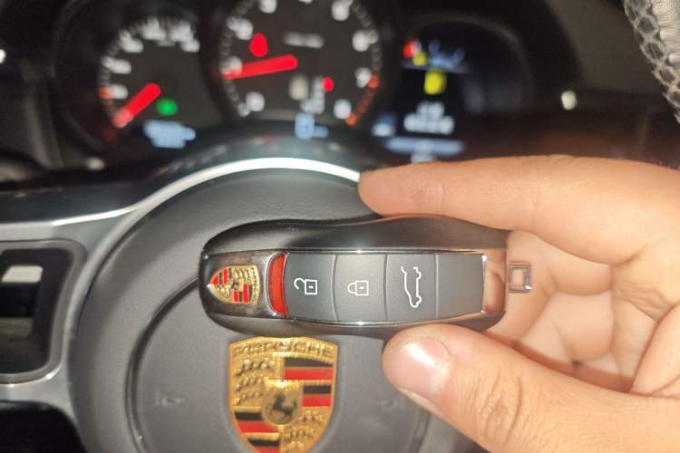 Used Porsche Macan 2020 Macan 2.0T