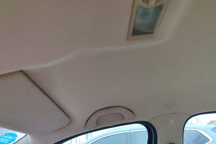 Used Volkswagen Lavida 2013 Classic 1.6L Manual Fashion Edition