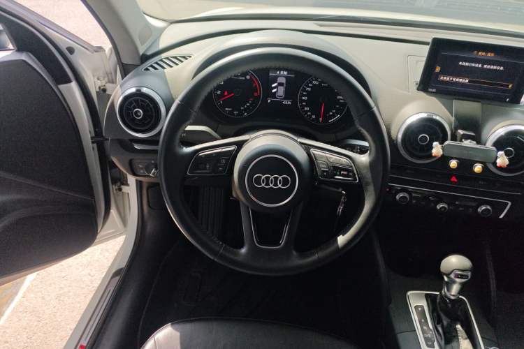 Used Audi A3 2019 Sportback 35 TFSI Fashion Edition China V
