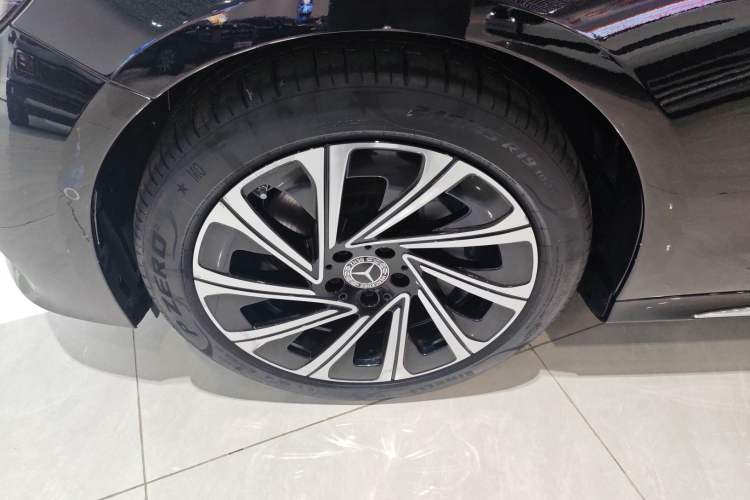 Used Mercedes-Benz E-Class 2024 E 300 L Luxury Model