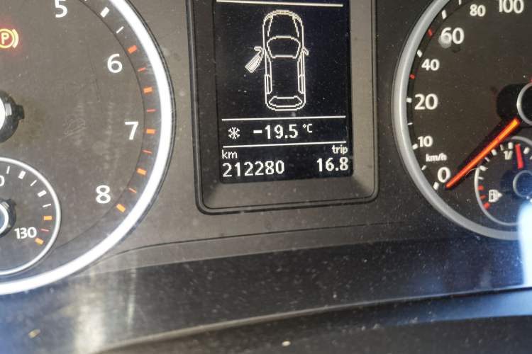 Used Volkswagen Tiguan 2013 1.8TSI Manual Two-Wheel Drive Trend Edition