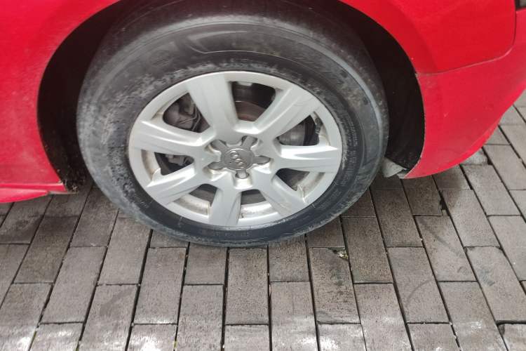 Used Audi A4L 2012 2.0 TFSI automatic standard version