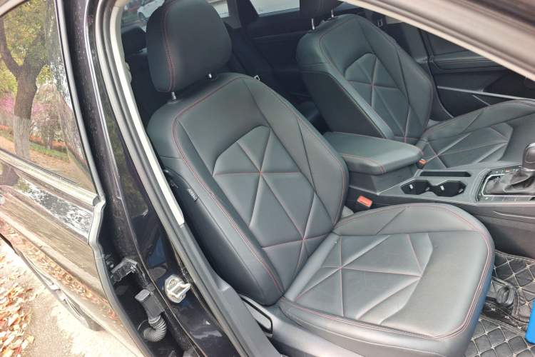 Used Volkswagen Lavida 2024 300TSI DSG Starry Sky Leading Edition Right Front Seat