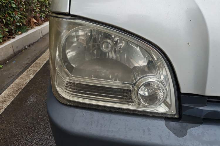 Used Wuling Zhiguang 2010 1.0L Base Version