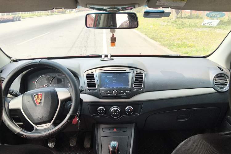 Used Roewe 350 2013 350S 1.5L Manual Xunchi Edition