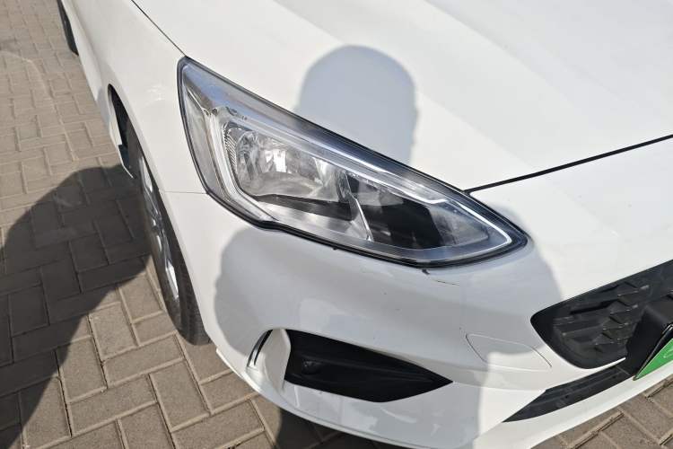 Used Ford Focus 2020 Hatchback 1.5L Automatic Sharp Edition