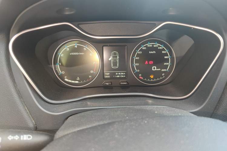 Used Geely Auto Vision X6 2016 1.8L Manual Luxury Model