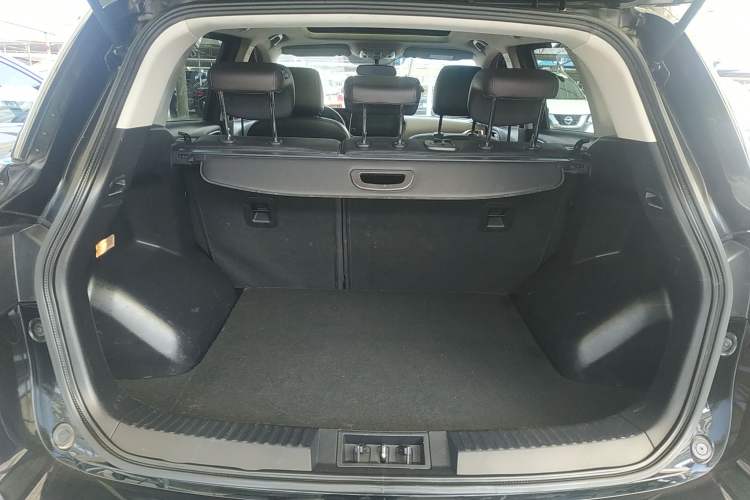 Used GAC Trumpchi GS4 2018 235T Automatic Two-Wheel Drive Luxury Smart Connectivity Millionth Anniversary Edition Trunk