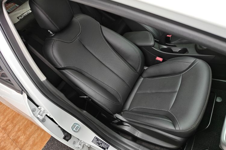 Used Buick GT 2021 Revised Version Flagship 1.5L Automatic Elite Edition Right Front Seat