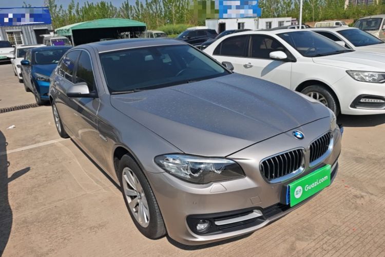 Used BMW 5 Series 2014 520Li Elegant Model Front Right 45 Deg