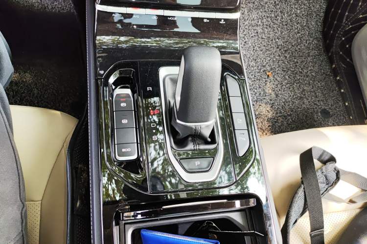 Used Wuling Victory 2020 1.5T CVT Flagship Edition
