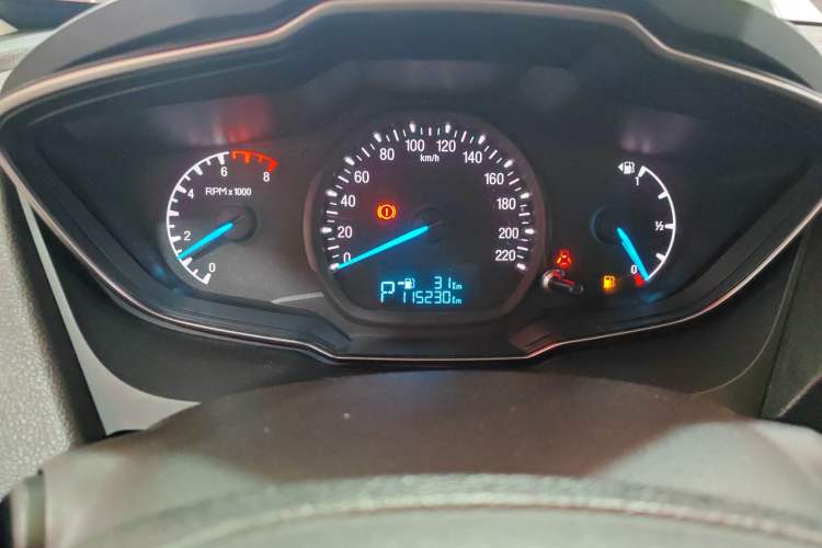 Used Ford Escort 2015 1.5L Automatic Comfort Edition Instrument Cluster