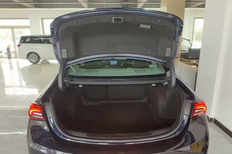 Used Buick LaCrosse 2021 652T Luxury Model
