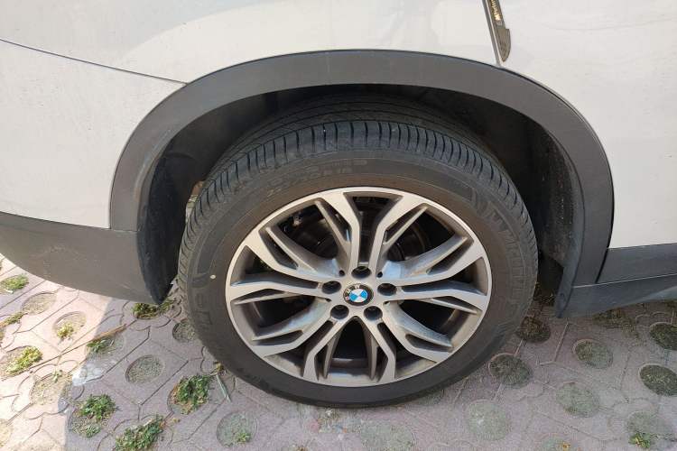 Used BMW X1 2019 sDrive20Li Leading Model
