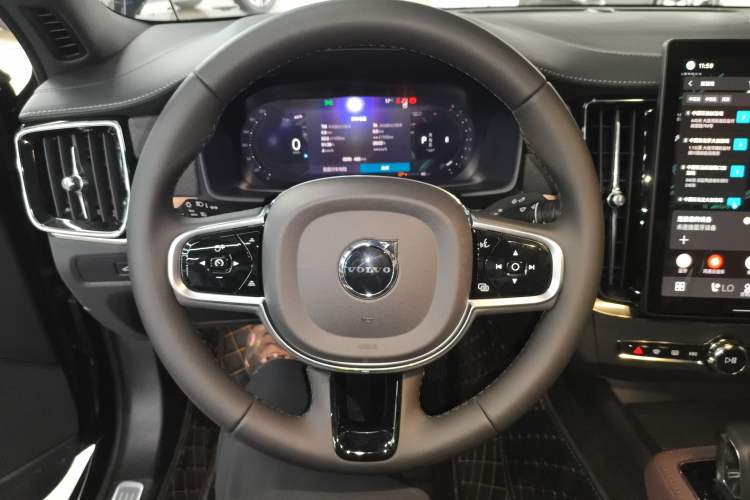 Used Volvo S90 2026 B5 Zhiyi Luxury Edition