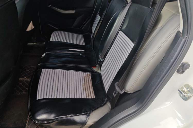 Used Venucia T70 2016 2.0L CVT Smart Edition Left Rear Seat