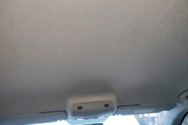 Used Volkswagen Tharu 2025 New Sharp 1.5L Sharp Edition Headliner