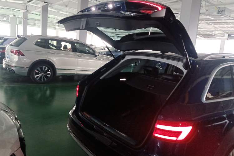 Used Audi A4 2017 45 TFSI allroad quattro Sport model
