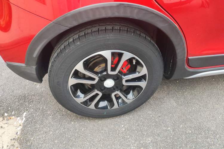 Used Geely Auto Vision X3 2017 1.5L Automatic Luxury Model Right Rear Wheel Hub