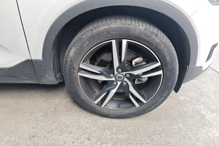 Used Volvo XC40 2020 T4 Four-Wheel Drive Smart & Sporty Edition