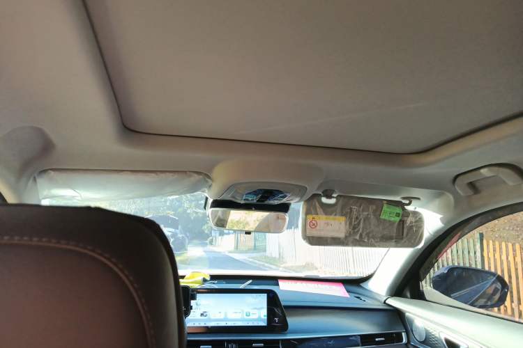 Used Chery Tiggo 8 PRO New Energy 2023 Champion Edition 1.5T 100km King's Version
