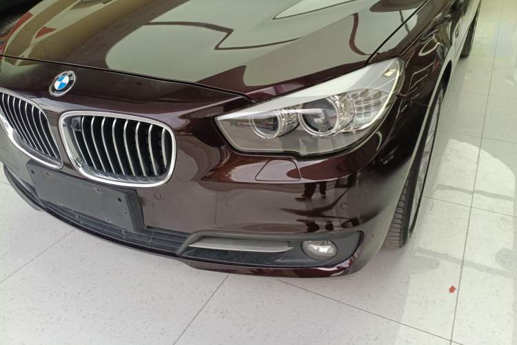 Used BMW 5 Series GT 2014 535i Leading Model