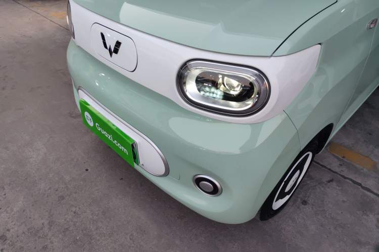Used Wuling Hongguang MINIEV 2024 3rd Generation 215km Youth Edition