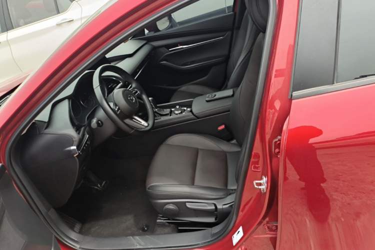 Used Mazda 3 Axela 2020 2.0L Automatic Zhiya Edition
