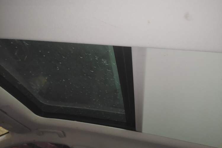 Used Baojun RS-5 2019 1.5T CVT Intelligent Driving Flagship Version China VI Emission Standard