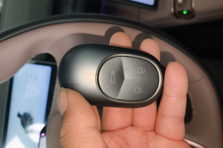 Used Nio EC6 2023 75 kWh