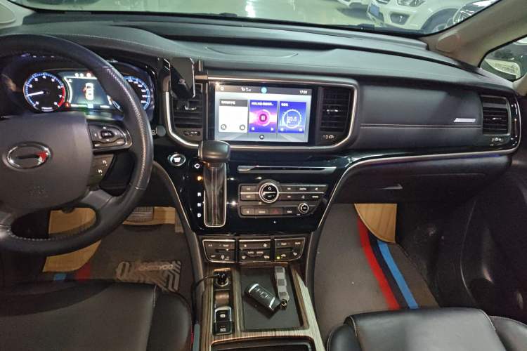 Used GAC Trumpchi M8 2018 320T Luxury Edition Audio And AC Panel