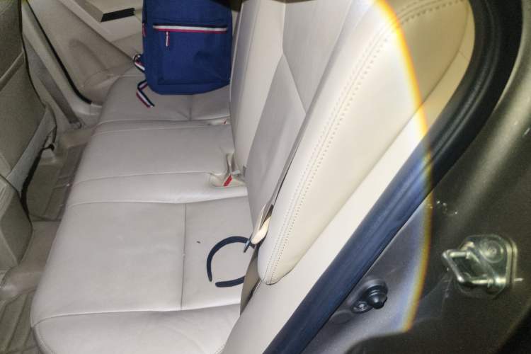 Used Toyota Corolla 2014 1.6L CVT GL-i Leather Edition
