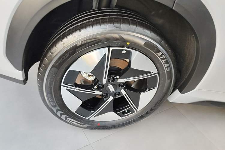 Used Geely Galaxy E5 2026 Model 530km Launch Edition
