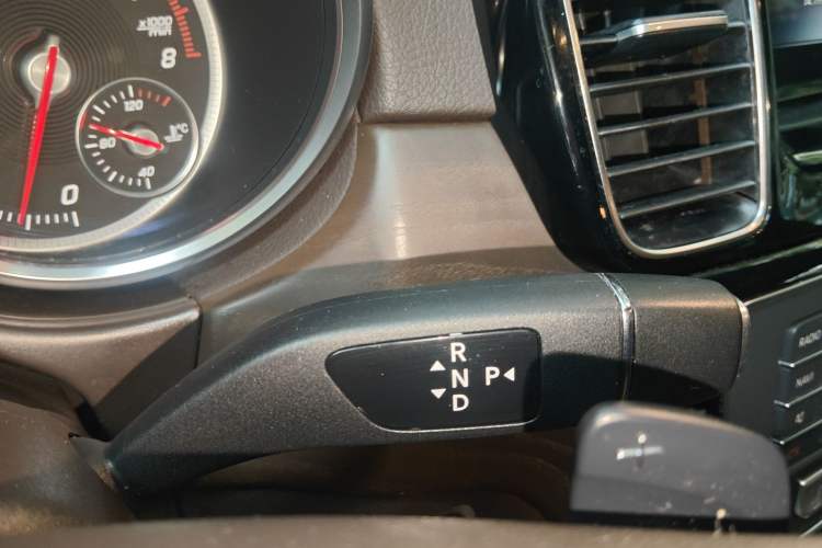 Used Mercedes-Benz GLE 2017 GLE 320 4MATIC Dynamic Model