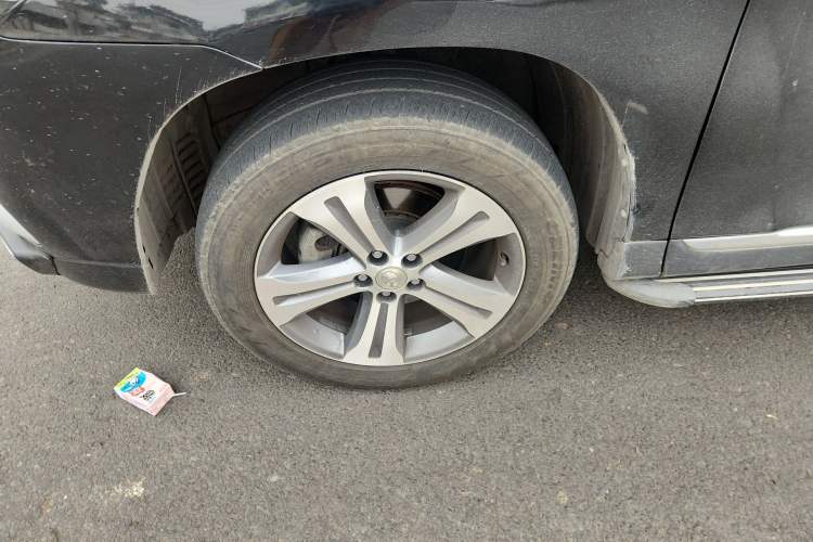 Used Toyota Highlander 2012 2.7L Two-Wheel Drive 5-Seater Sport Edition